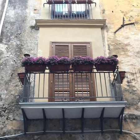 Ballarò Holiday Palermo Dış mekan fotoğraf